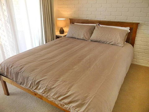 LIFES A BEACH - Foster Accommodation 2