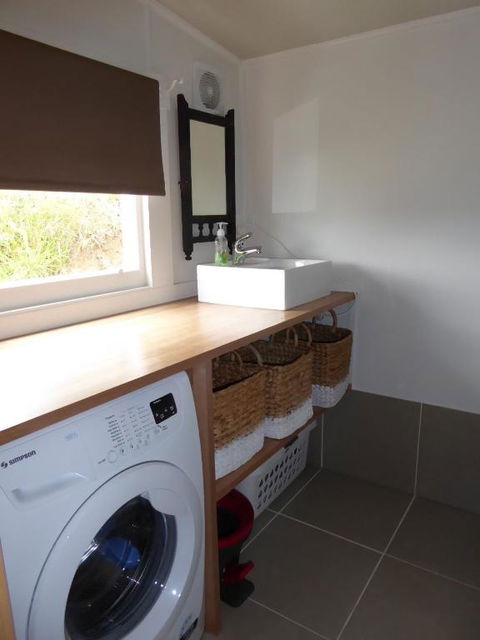 Riders Hut Derby - Foster Accommodation 6
