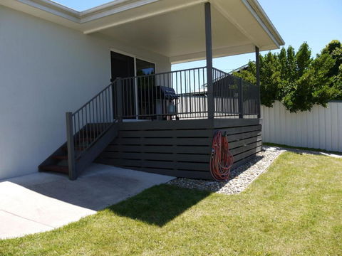 Westwood Villas Bridport - Foster Accommodation 6