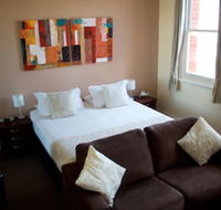 Balcony On Sixth Lodge - Foster Accommodation