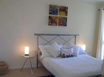 Art On Hart - Foster Accommodation 2