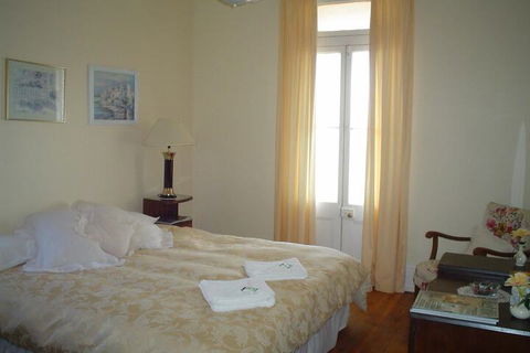 The Old Vic Inn - Foster Accommodation 6