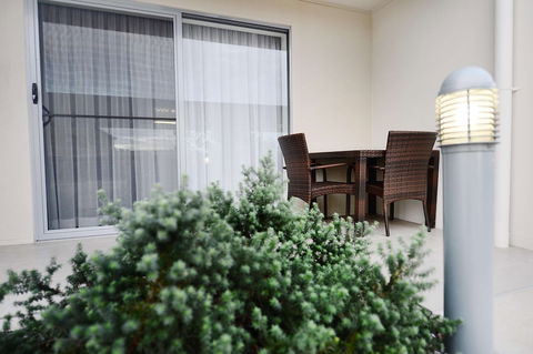 Oaks Middlemount Suites - Foster Accommodation 4