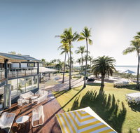Mangrove Hotel - Foster Accommodation