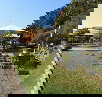 Wine Village Motor Inn