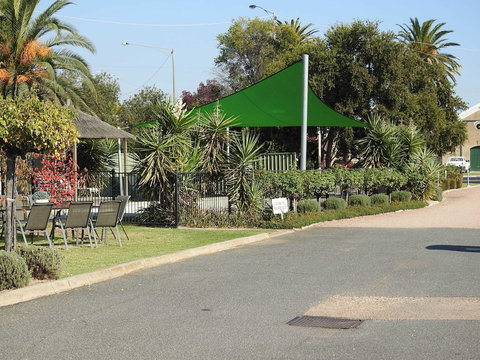 Wine Village Motor Inn - Foster Accommodation 3