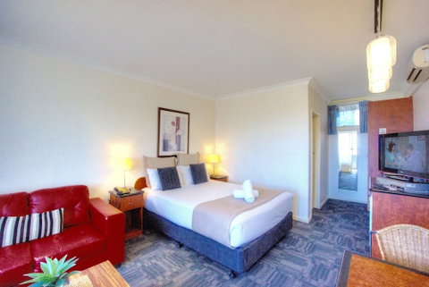 Sandridge Motel - Foster Accommodation 2