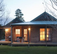 Beechworth Cedar Cottages - Foster Accommodation
