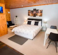 Seppelts View Cabins - Foster Accommodation