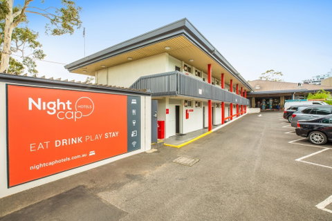 Nightcap At Shoppingtown Hotel - Foster Accommodation 3