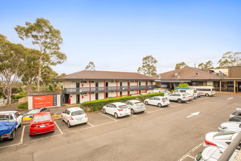 Nightcap At Shoppingtown Hotel - Foster Accommodation 2