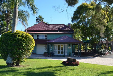 McNevins Loganholme Motel - Foster Accommodation 2