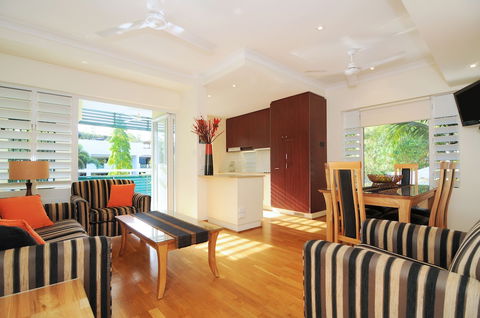 Verandahs - Foster Accommodation 5