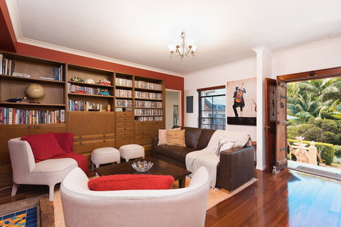 Villa Della Rosa Bed & Breakfast - Foster Accommodation 3