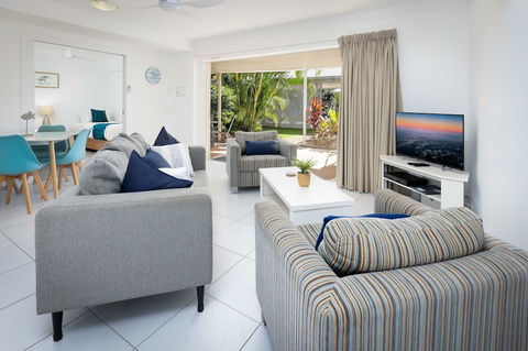 Noosa River Palms - Foster Accommodation 2
