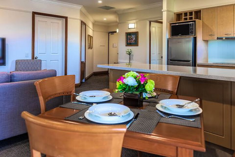 City Park Apartments - Foster Accommodation 6