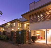 Brisbane Street Studios - Foster Accommodation