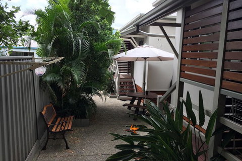 Brisbane Street Studios - Foster Accommodation 1