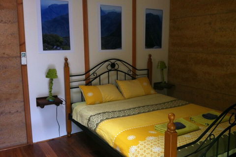 Windrose B&B - Foster Accommodation 5