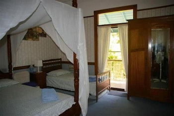 Riviera Bed And Breakfast - Foster Accommodation 5