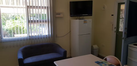 Modra's Apartments - Foster Accommodation 5