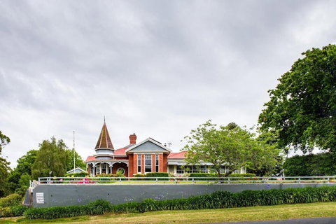 Alexandria Bed & Breakfast - Foster Accommodation 1