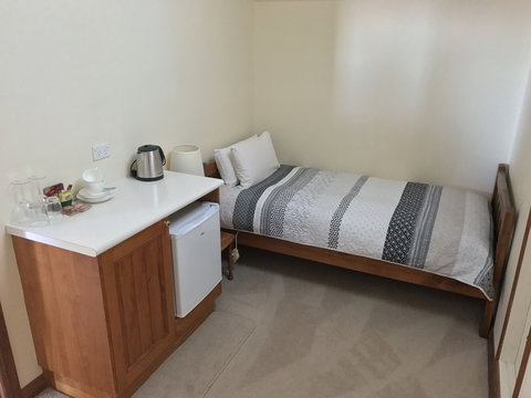 Valley Of The Waters B&B - Foster Accommodation 6