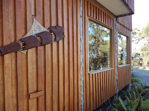 Bed In The Treetops Bed & Breakfast - Foster Accommodation 0