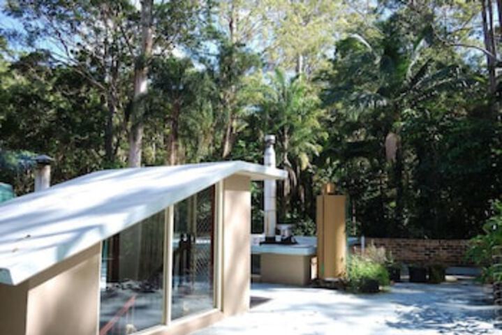 Advancetown QLD Foster Accommodation