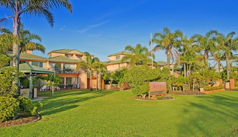 Tuscany Apartments - Foster Accommodation 6