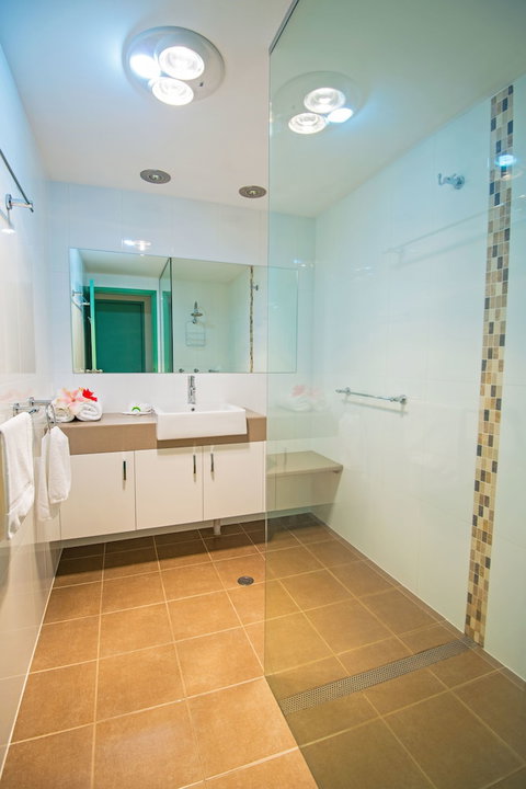 Tuscany Apartments - Foster Accommodation 0