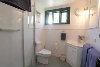 Peppercorns Bed And Breakfast - Foster Accommodation 4