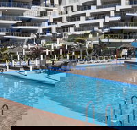 Pier Resort - Foster Accommodation