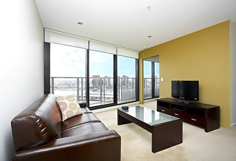 Astra Apartments - Docklands - Foster Accommodation 6