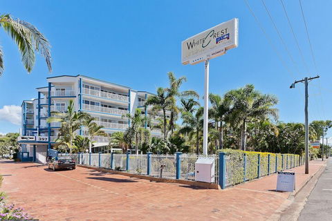 White Crest Apartments - Foster Accommodation 2