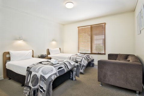 Lornebeach Apartments - Foster Accommodation 2