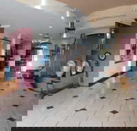 Springwood Tower Apartment Hotel - Foster Accommodation