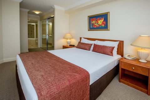 Springwood Tower Apartment Hotel - Foster Accommodation 2
