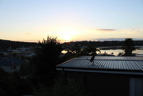 Pacific Heights Holiday Apartments & Munn's Tower House - Foster Accommodation 6