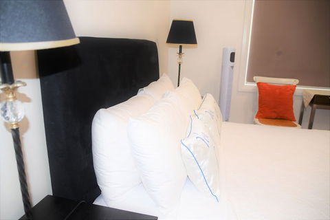 North Ryde Guest House - Foster Accommodation 3