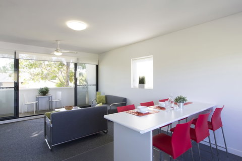 Western Sydney University Village - Campbelltown Campus - Foster Accommodation 5