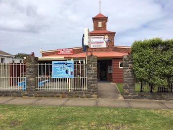 Warrnambool Beach Backpackers - Foster Accommodation 1