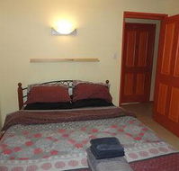 The Pixy Bed  Breakfast - Foster Accommodation