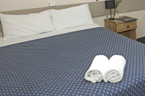 Banjo Paterson Inn - Foster Accommodation 3