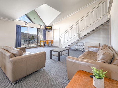 Banjo Paterson Inn - Foster Accommodation 5