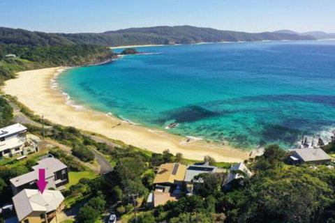 FAR SHORE - Foster Accommodation 0