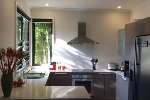 BOOM 5 - Foster Accommodation 3