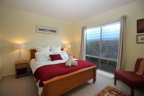 POINT BREAK WEEKLY ONLY - Foster Accommodation 3
