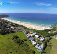 ROCKPOOL 4 night min - Foster Accommodation