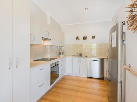 Angourie Blue 7 Stroll To Surfing Beaches. - Foster Accommodation 6